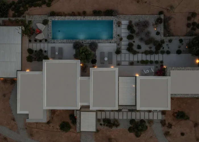 Ampelas 4br Villa, Private Pool, To Ktima Paros וילה *