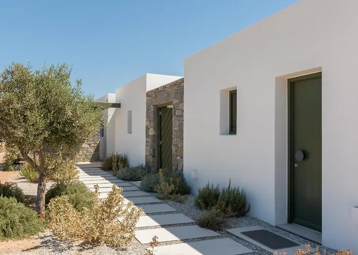 Ampelas 4br Villa, Private Pool, To Ktima Paros וילה נאוסה