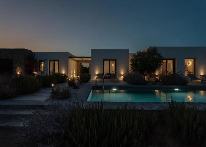 Ampelas 4br Villa, Private Pool, To Ktima Paros וילה