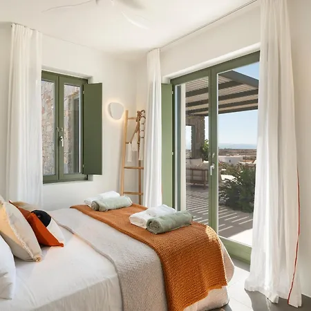 Ampelas 4br Villa, Private Pool, To Ktima Paros Villa Naousa