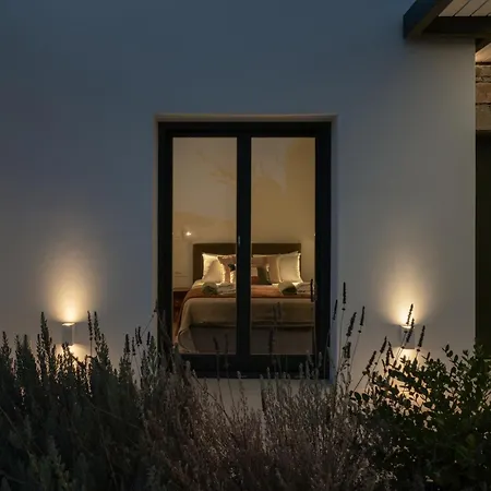 Willa Ampelas 4br Villa, Private Pool, To Ktima Paros