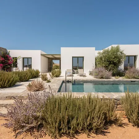 Ampelas 4br Villa, Private Pool, To Ktima Paros Nausa