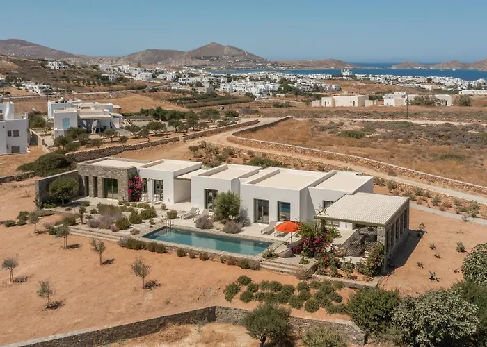 To Ktima Villa Náusza